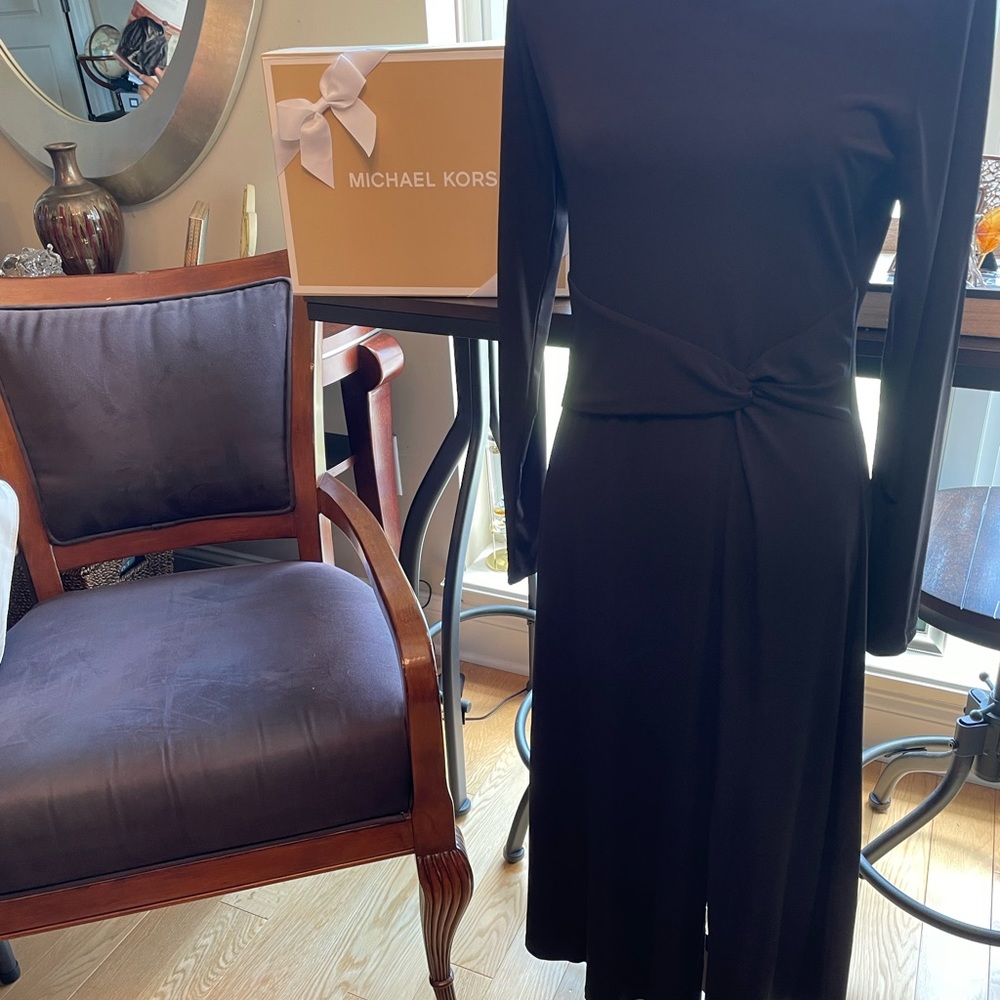 ❤️Fabulous Black MK Midi Dress❤️